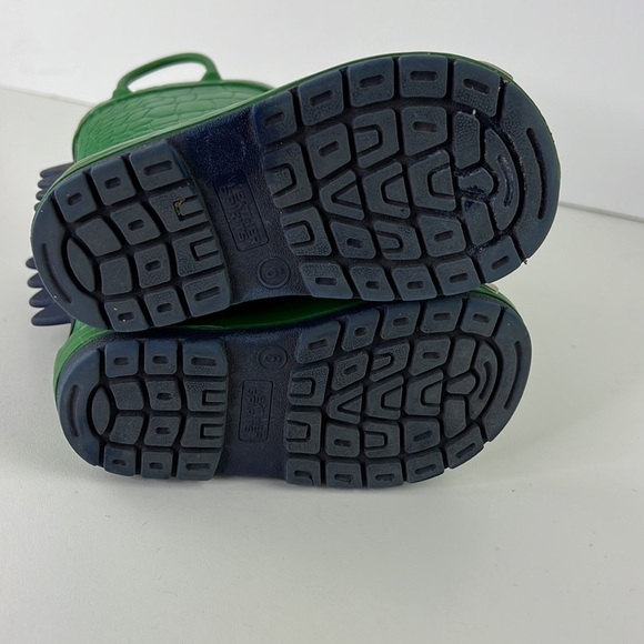 WEATHER Spirit Green Crocodile Rain Boots - Picture 5 of 8